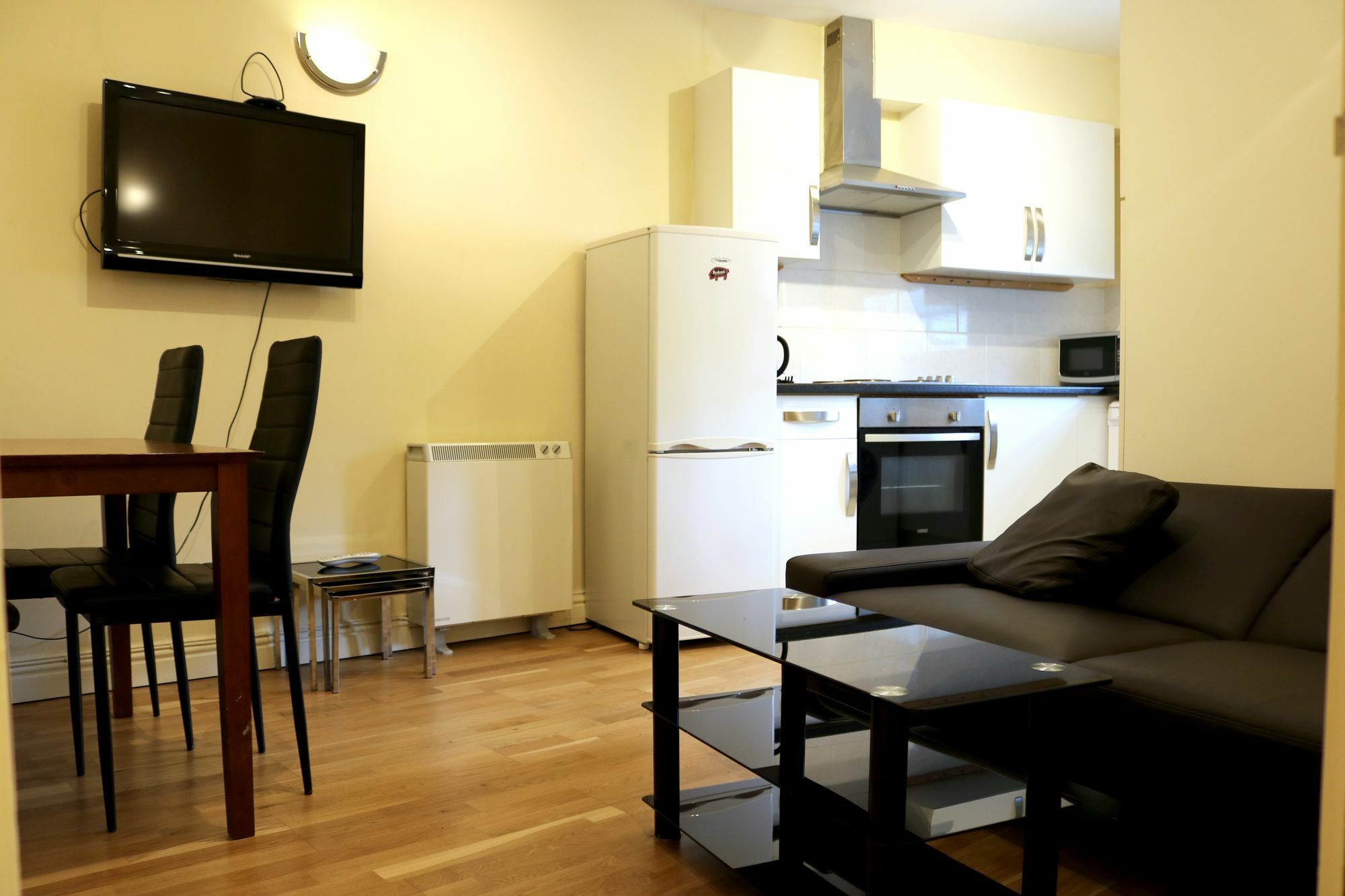 Fine Touch Apartments Лондон Экстерьер фото