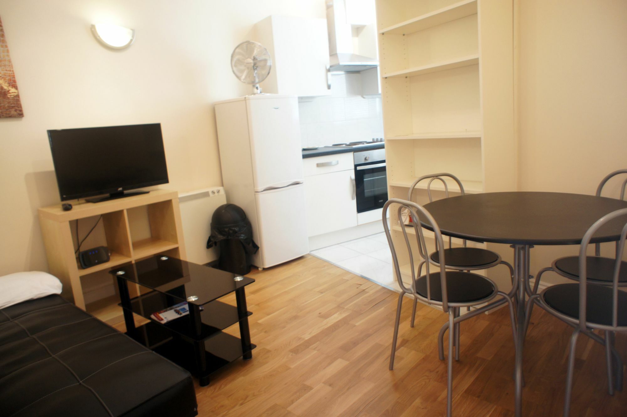 Fine Touch Apartments Лондон Экстерьер фото