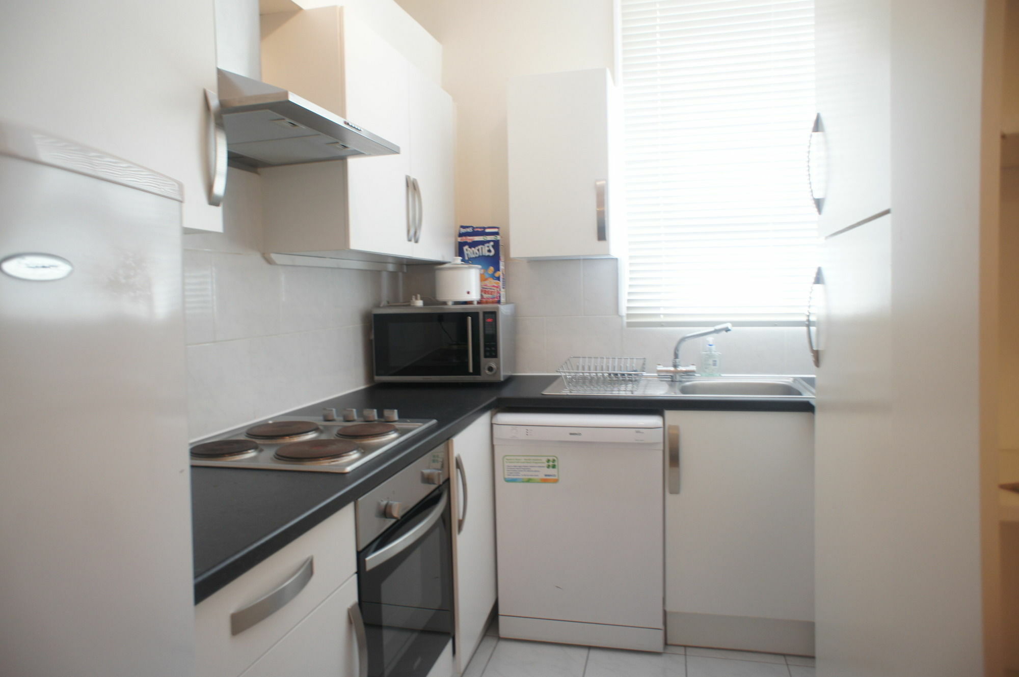 Fine Touch Apartments Лондон Экстерьер фото